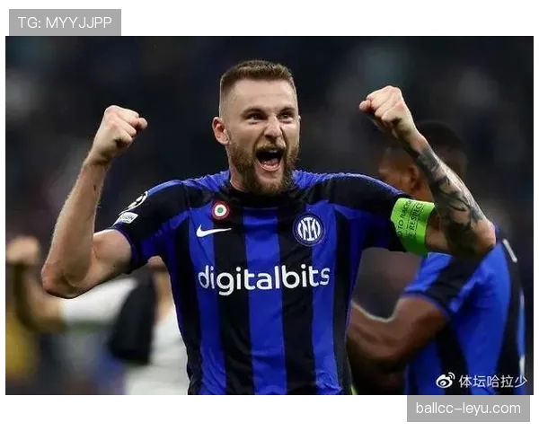 斯洛伐克队发布全新蓝白战袍，国际赛场表现引期待