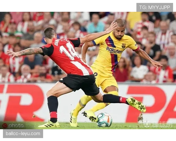 拉菲尼亚迎国家队百场里程碑,状态回暖成焦点 拉菲尼亚迎国家队百场里程碑,状态回暖成焦点