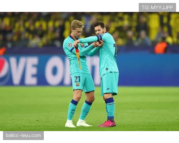 巴尔韦德：对比德容——推进能力与控场能力分野