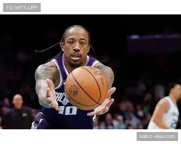 德罗赞背身单打撕裂对方防守 中距离占比回升